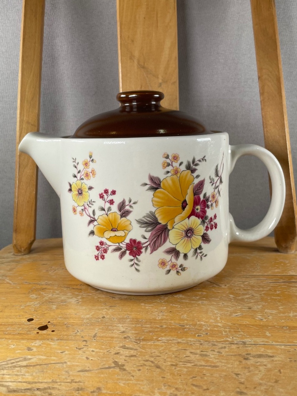 Vintage Cylindrical Windsor Teapot Retro Yellow Floral Made In England 70s